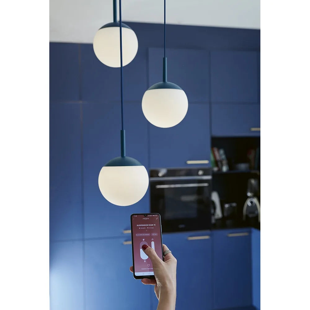 Fermob – Mooon! – Suspension triple ø15 cm en situation