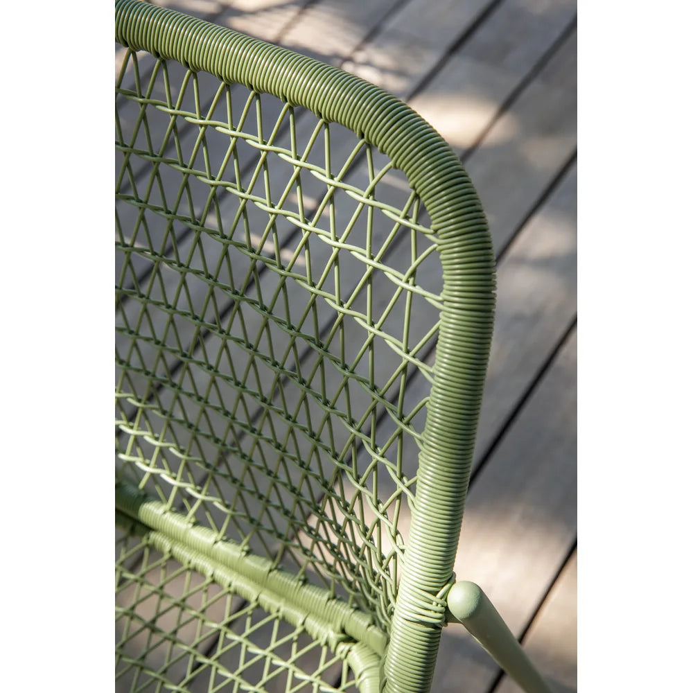 Fermob – Sixties – Chaise empilable en situation