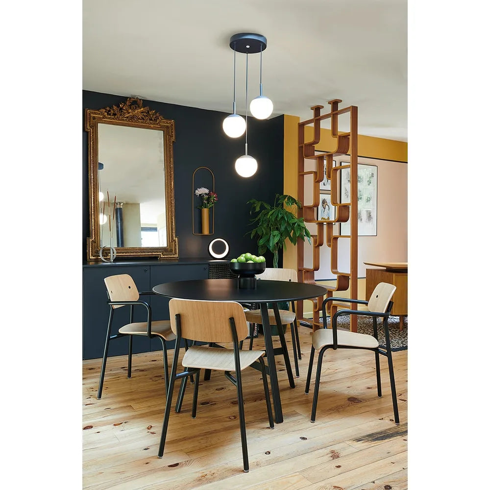 Fermob – So'o – Table ø 117 cm en situation