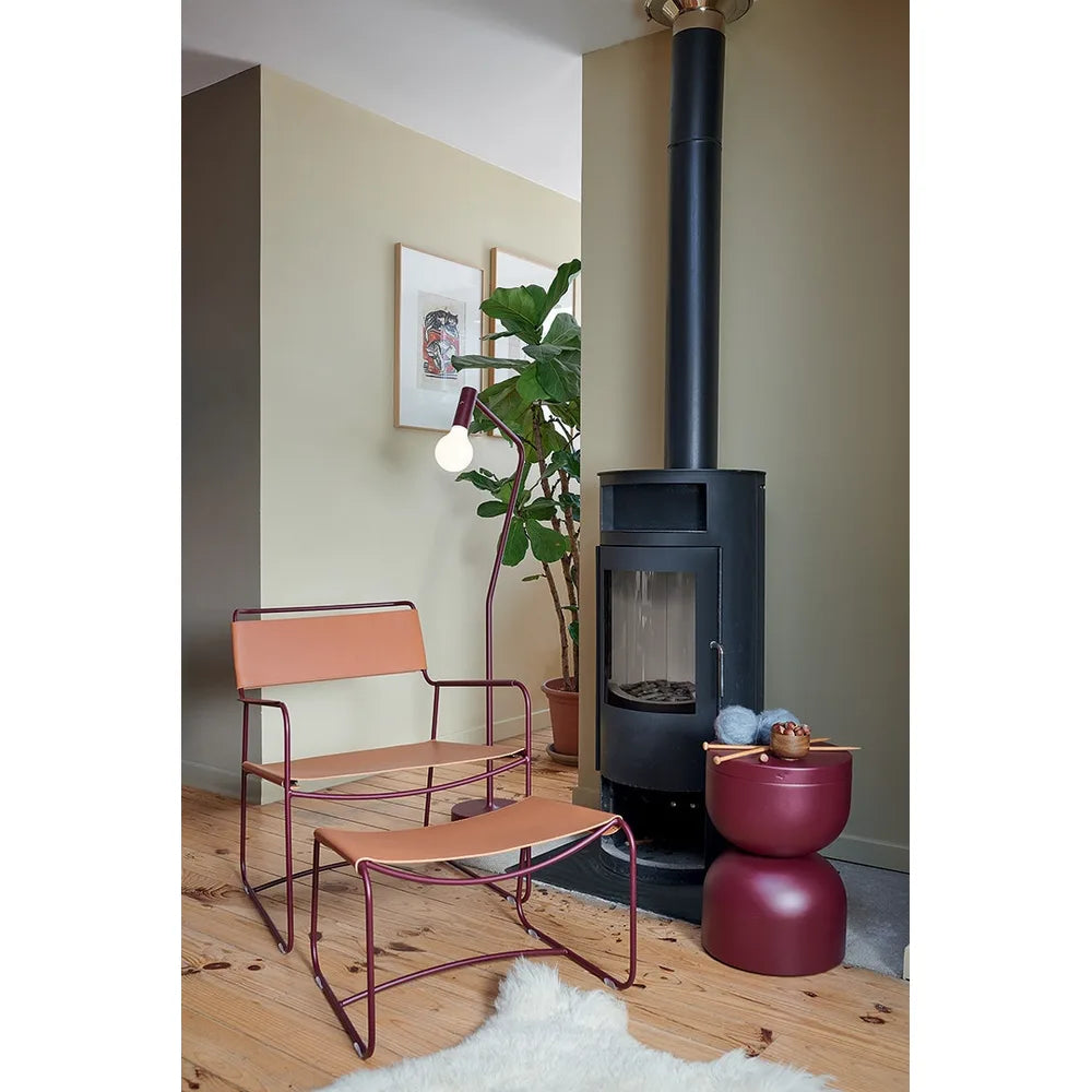 Fermob – Surprising – Repose-pieds cuir en situation