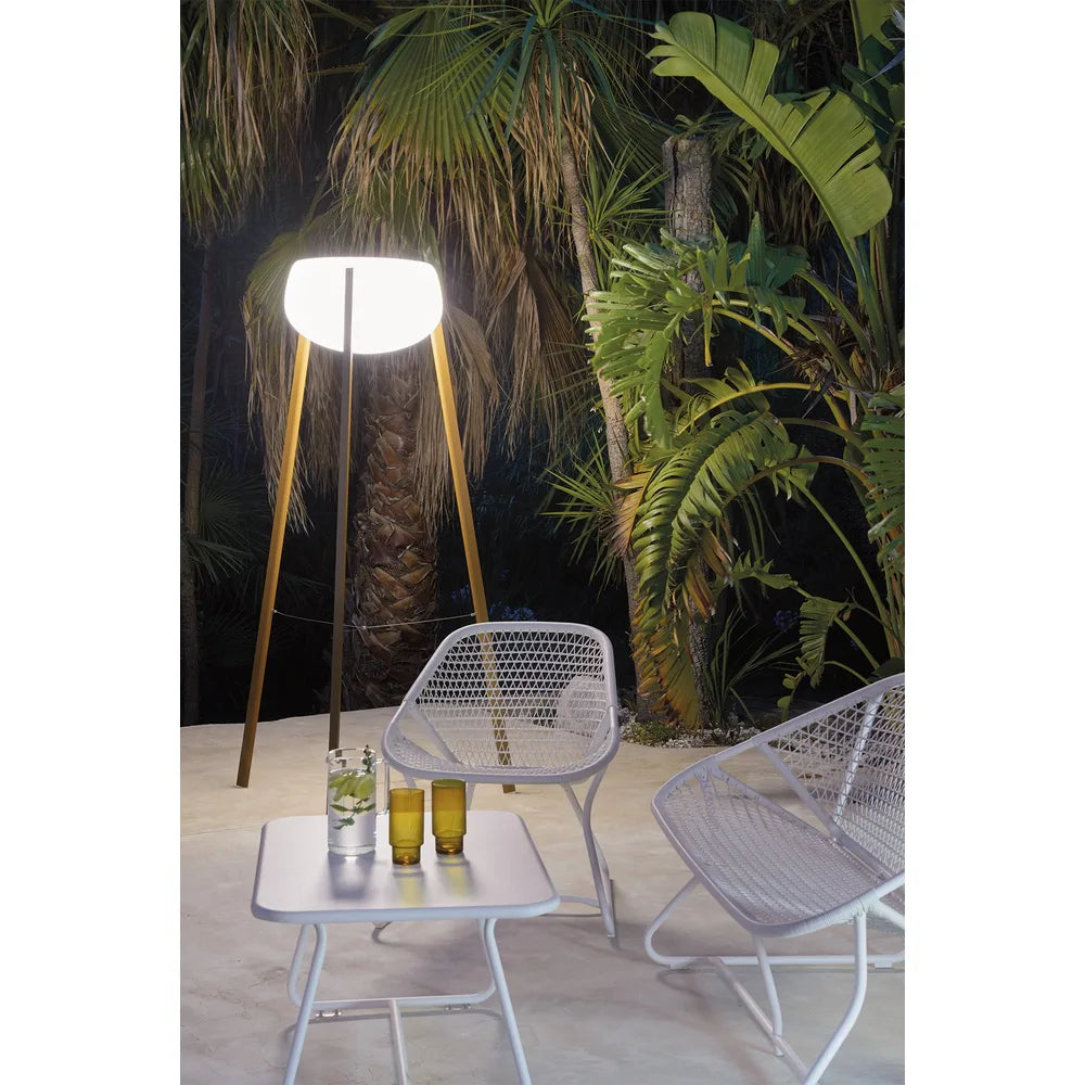 Fermob – Yunos – Lampadaire solaire H.180 cm en situation